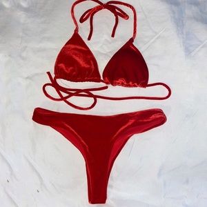 Red bikini set